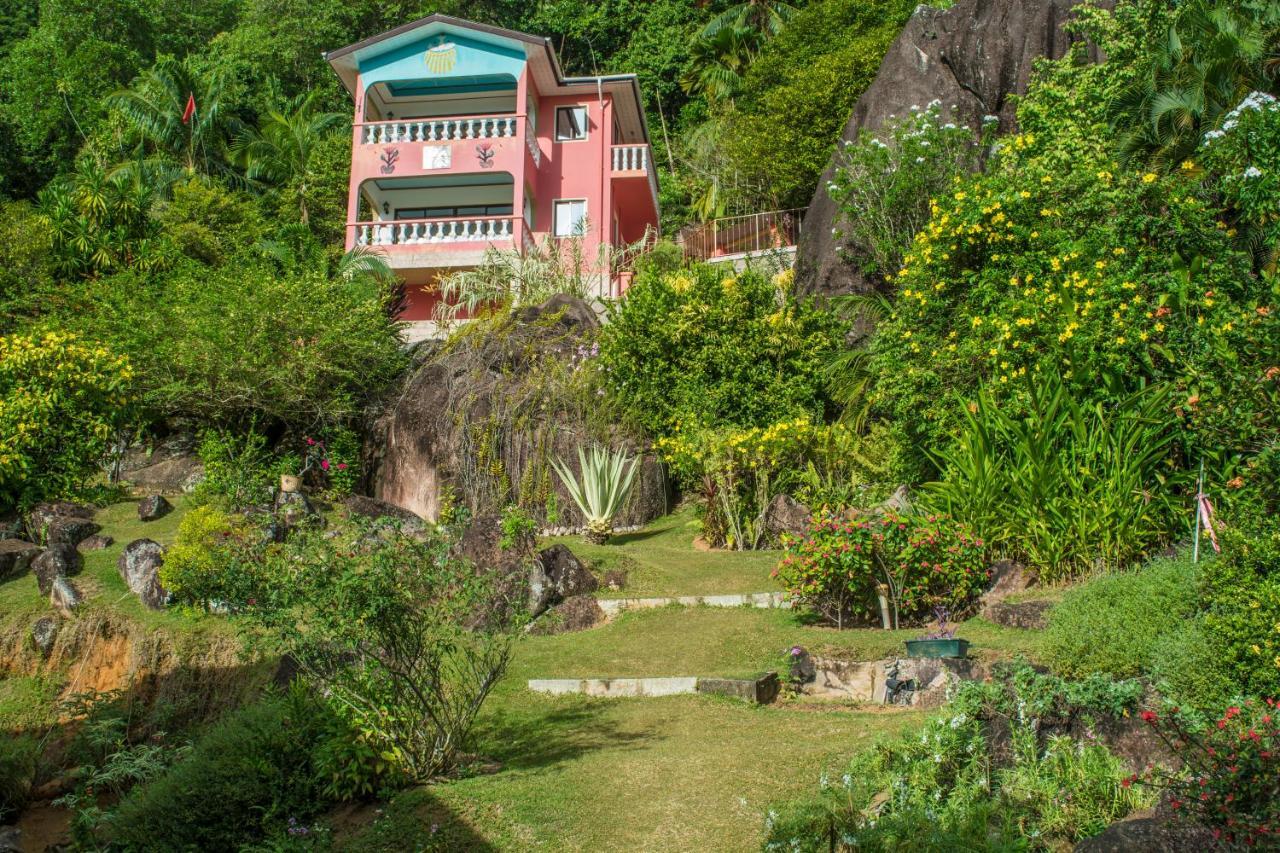 Les Elles Guesthouse Self Catering Baie Lazare  Exterior foto